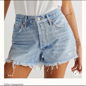 Agolde Parker Vintage cutoff shorts in Swampmeet size 26